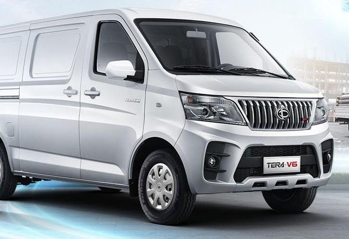 Xe tải van Teraco V6 2 chỗ 945 kg màu bạc